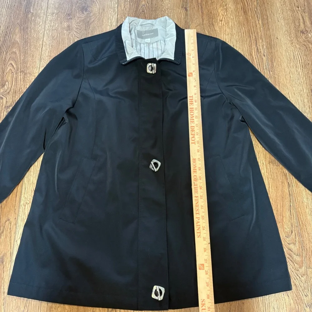 Croft & Barrow Full Zip Button‎ Front Windbreaker Jacket Black Tan Trim Womens L